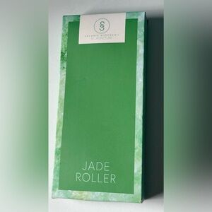 Sherrie Matthews Acupuncture Jade Roller